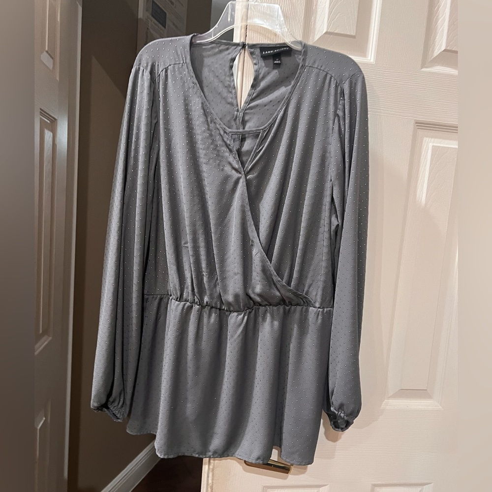Silver metallic peplum blouse sz 18 Lane Bryant top dressy hip length